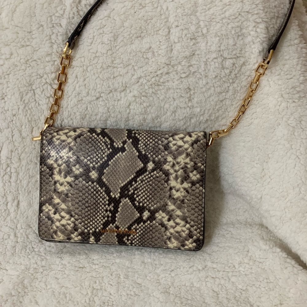 New Michael Kors hand bag